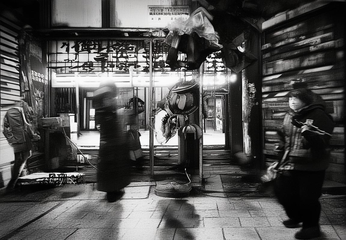 西甲巴萨寻锋计划：莱万多夫斯基接班人锁定意甲前锋阿斯拉尼